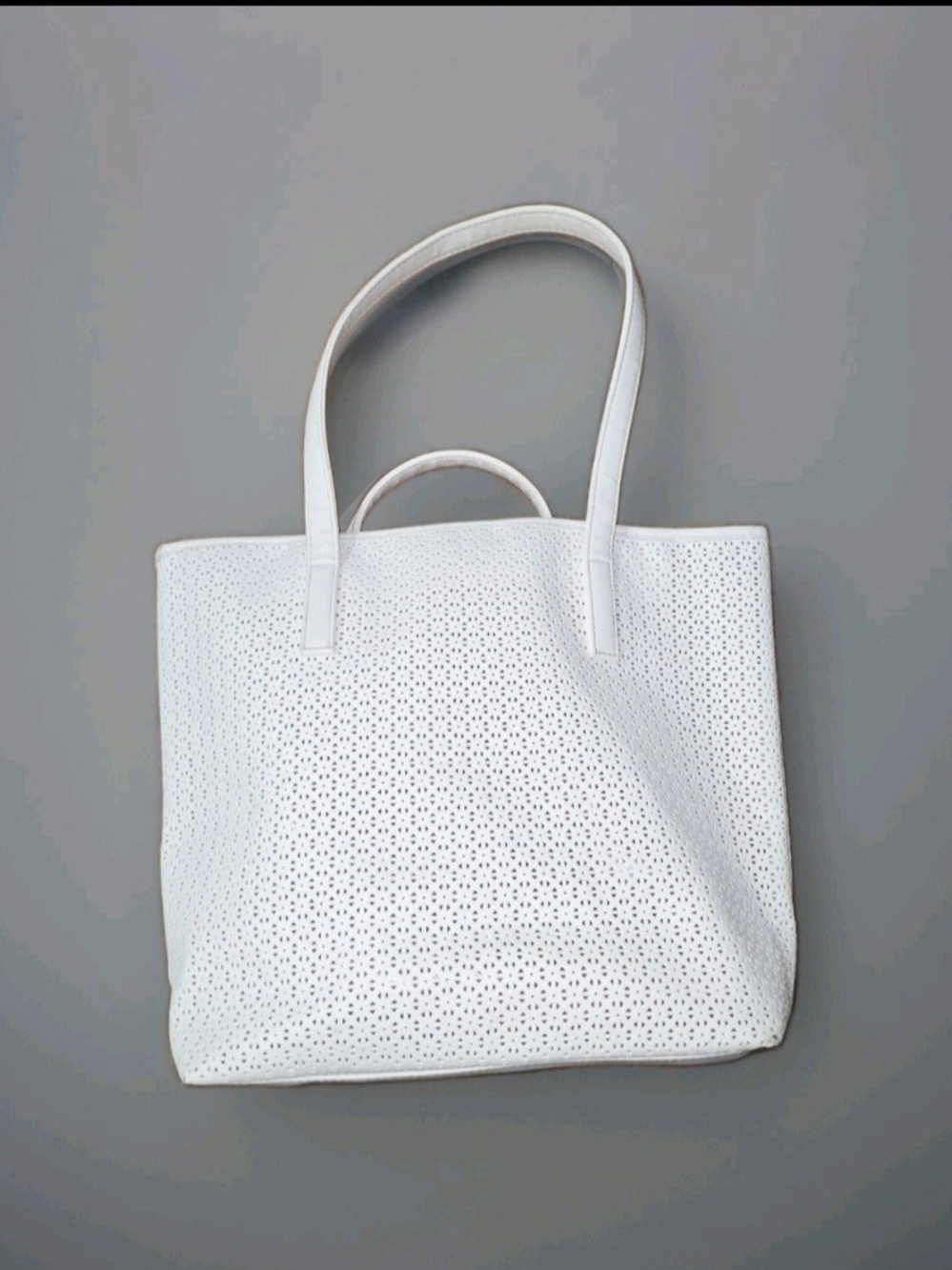 Ultra Chic White Perforated Tote Bag Hot Pink Interior Shoulder Handbag